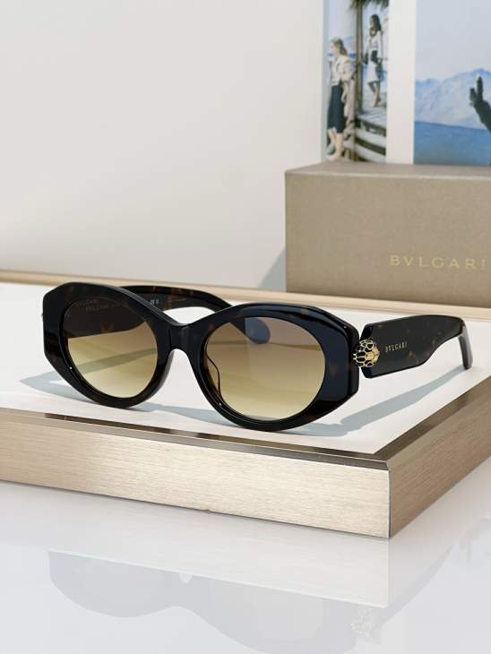 Picture of Bvlgari Sunglasses _SKUfw80444184fw